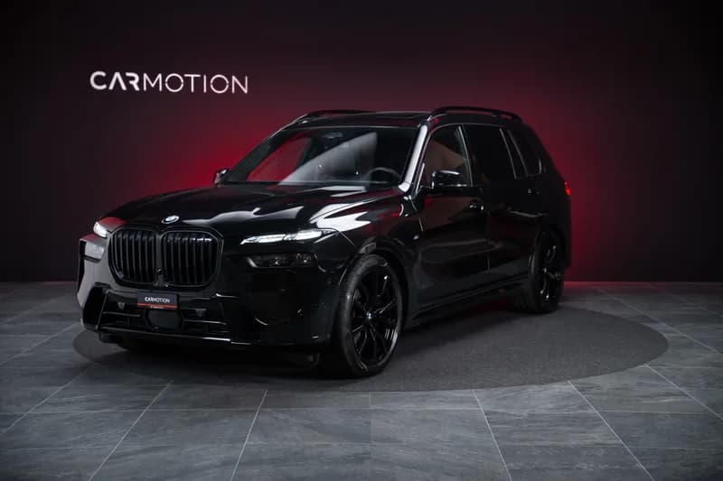 BMW X7 40d Xdrive Sag M Sport in Schwarz