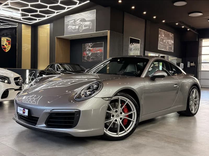 Porsche 911, couleur Grau